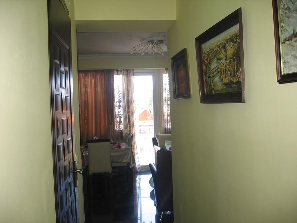 Lika'S Apartment Batumi Camera foto